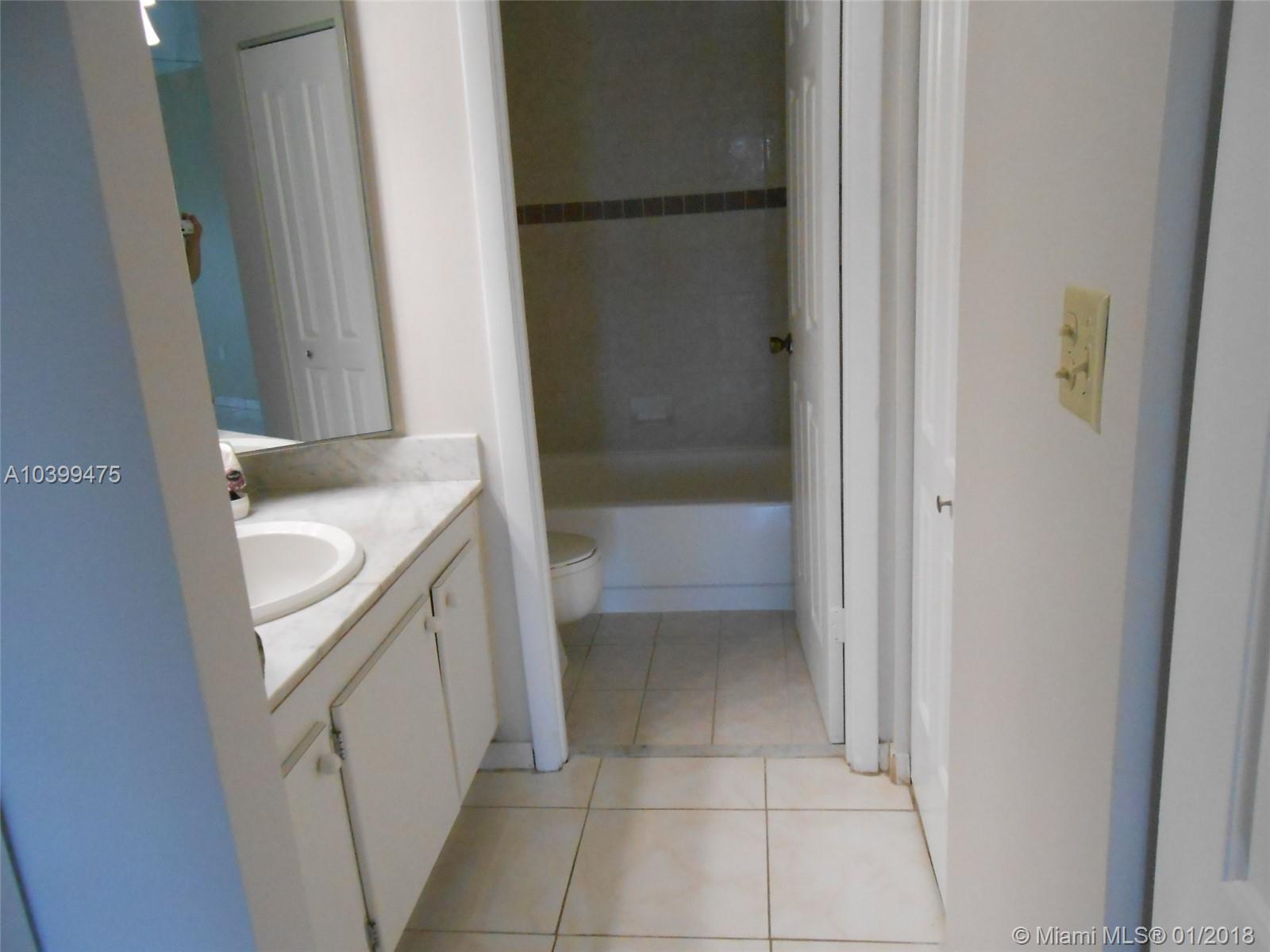 WILSHIRE CONDO - Residential