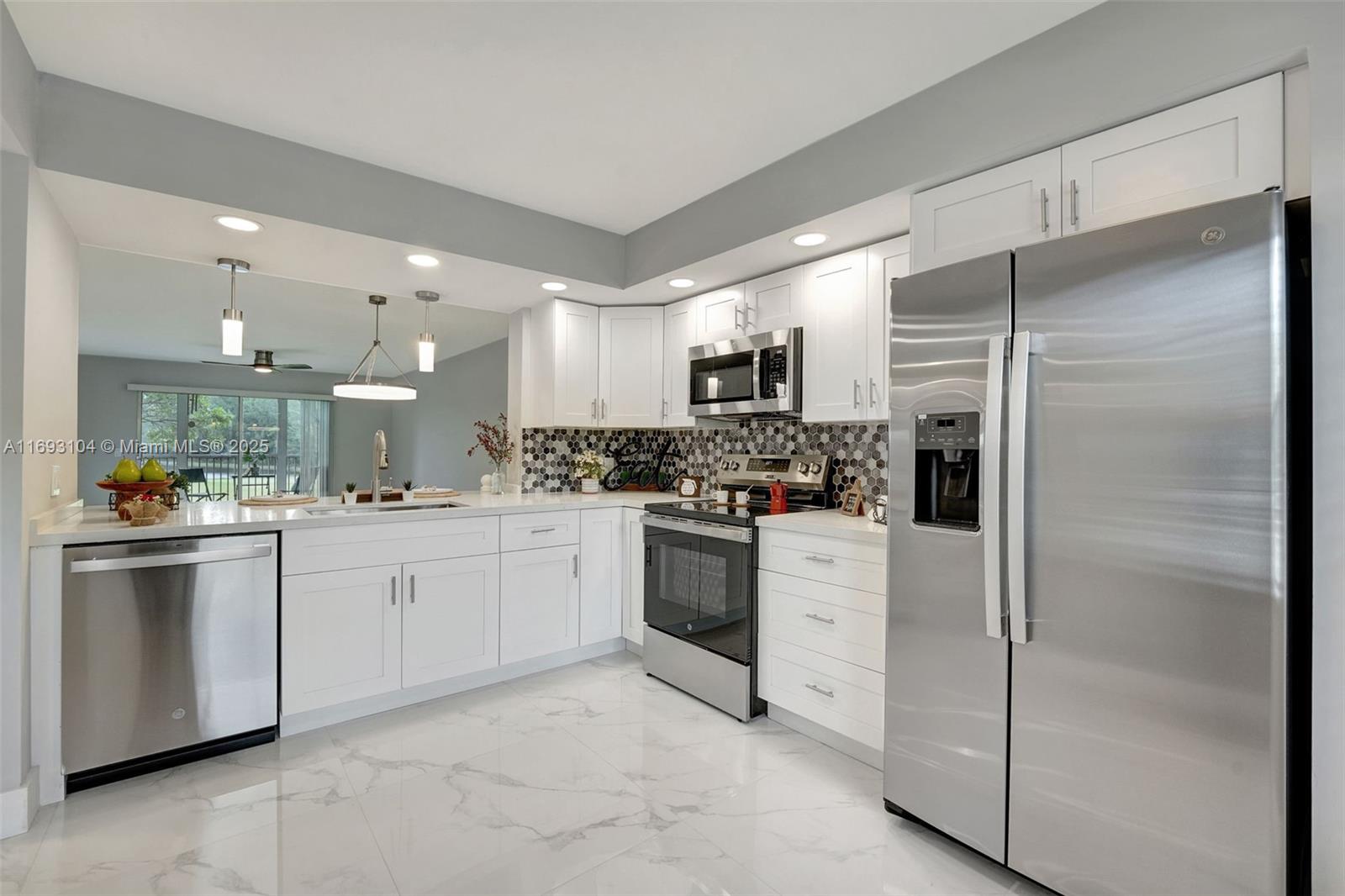 BUCKINGHAM EAST AT CENTUR - Residential