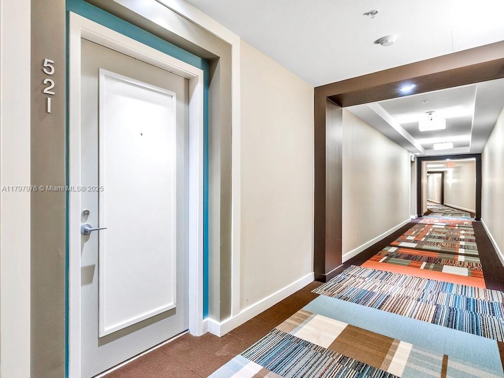 CITYPLACE SOUTH TOWER CON - Residential
