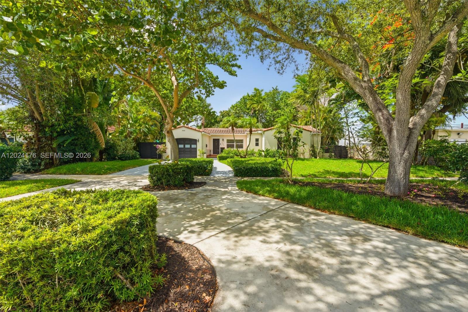 MIAMI SHORES SEC 1 AMD - Residential Lease
