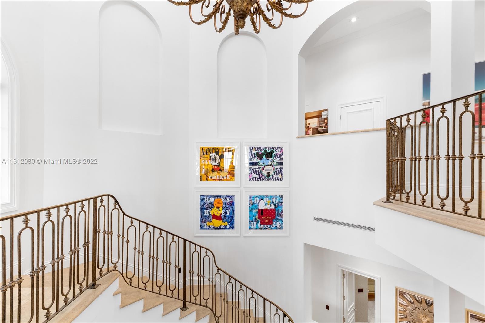 ISLAND ESTATES - Residential