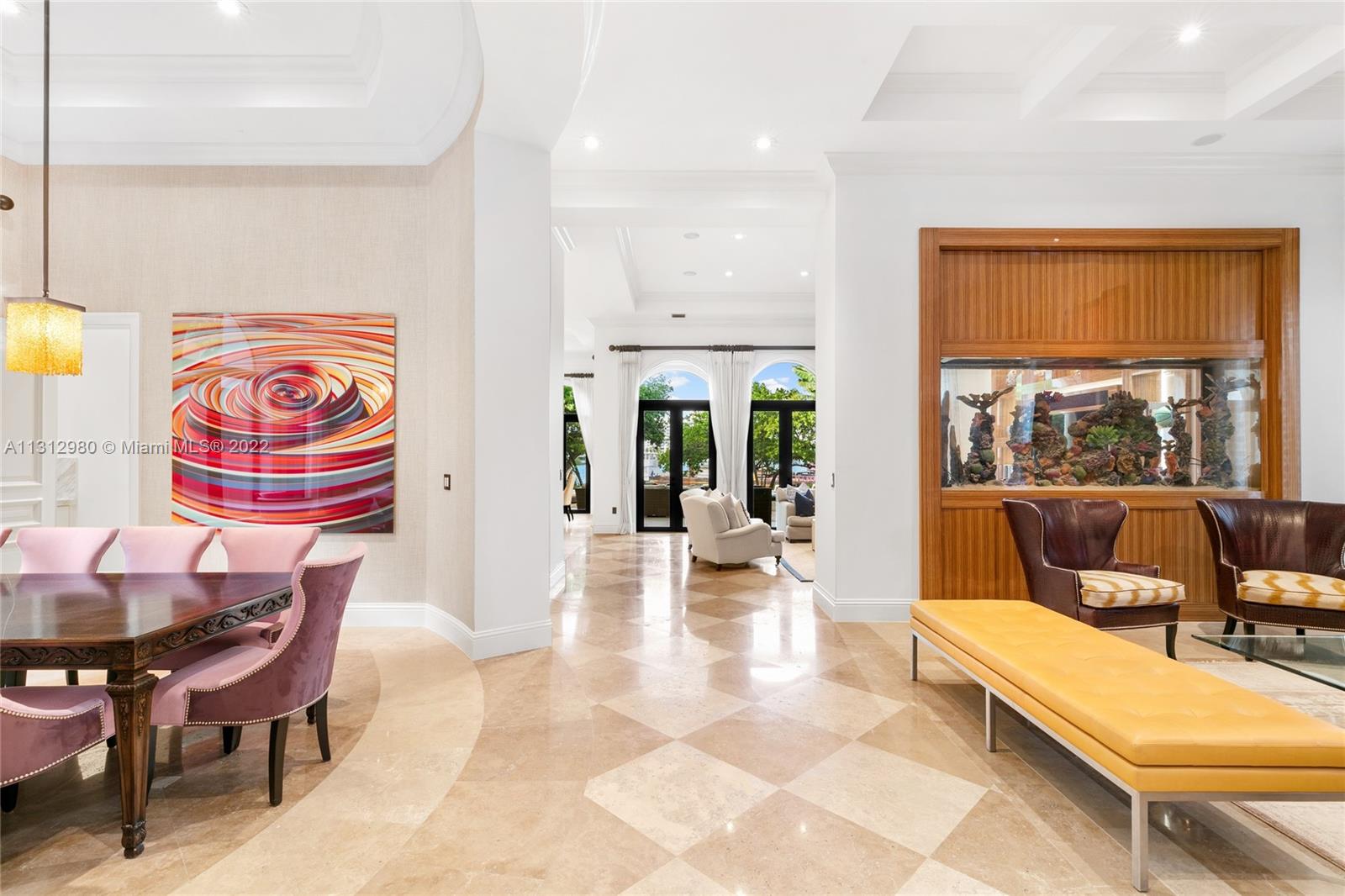 ISLAND ESTATES - Residential