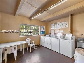 MEADOWBROOK TOWERS CONDO - Residential