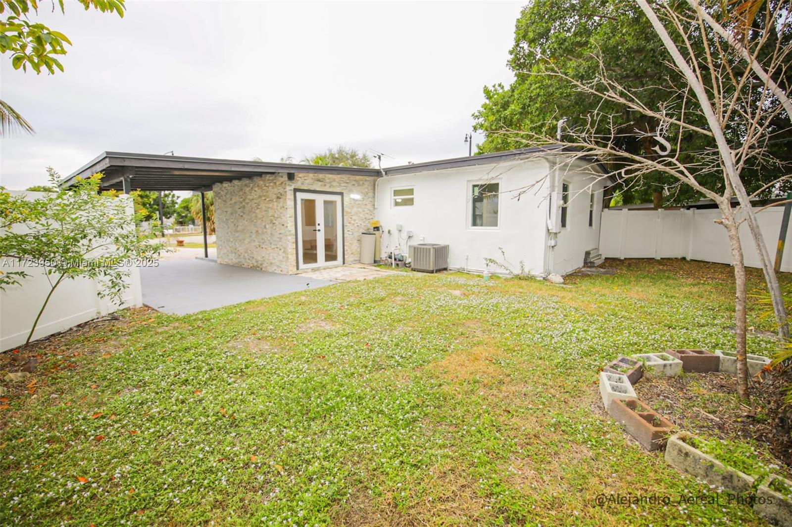 POMPANO BEACH HIGHLANDS 5 - Residential