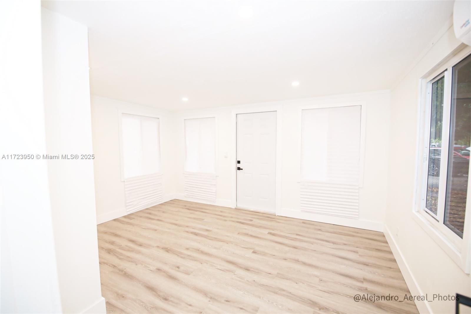 POMPANO BEACH HIGHLANDS 5 - Residential