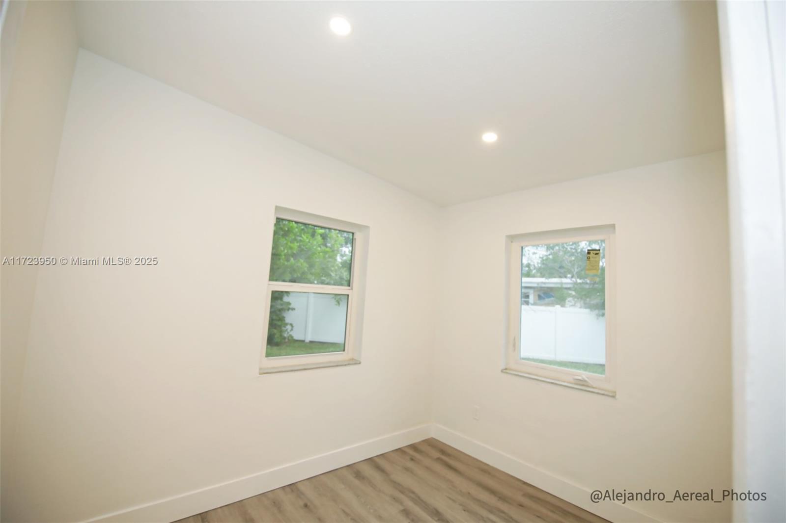 POMPANO BEACH HIGHLANDS 5 - Residential