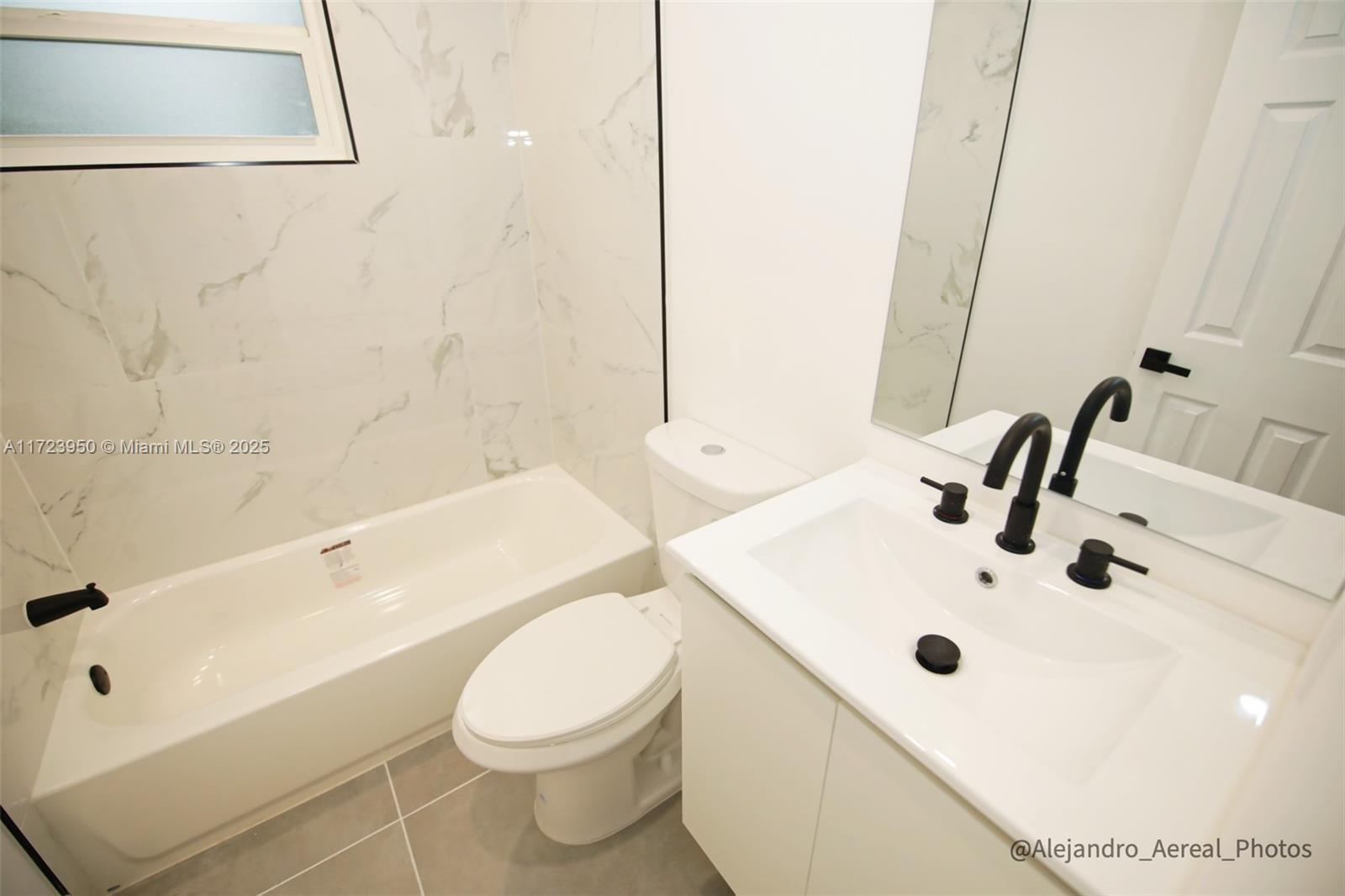 POMPANO BEACH HIGHLANDS 5 - Residential