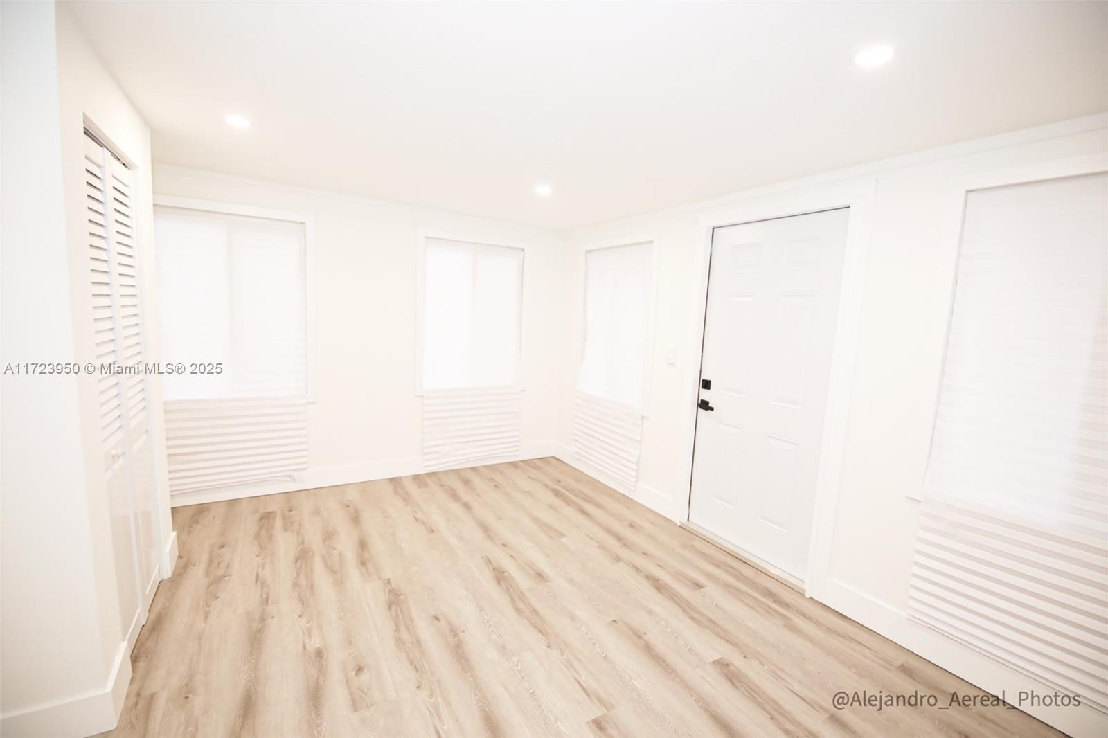 POMPANO BEACH HIGHLANDS 5 - Residential