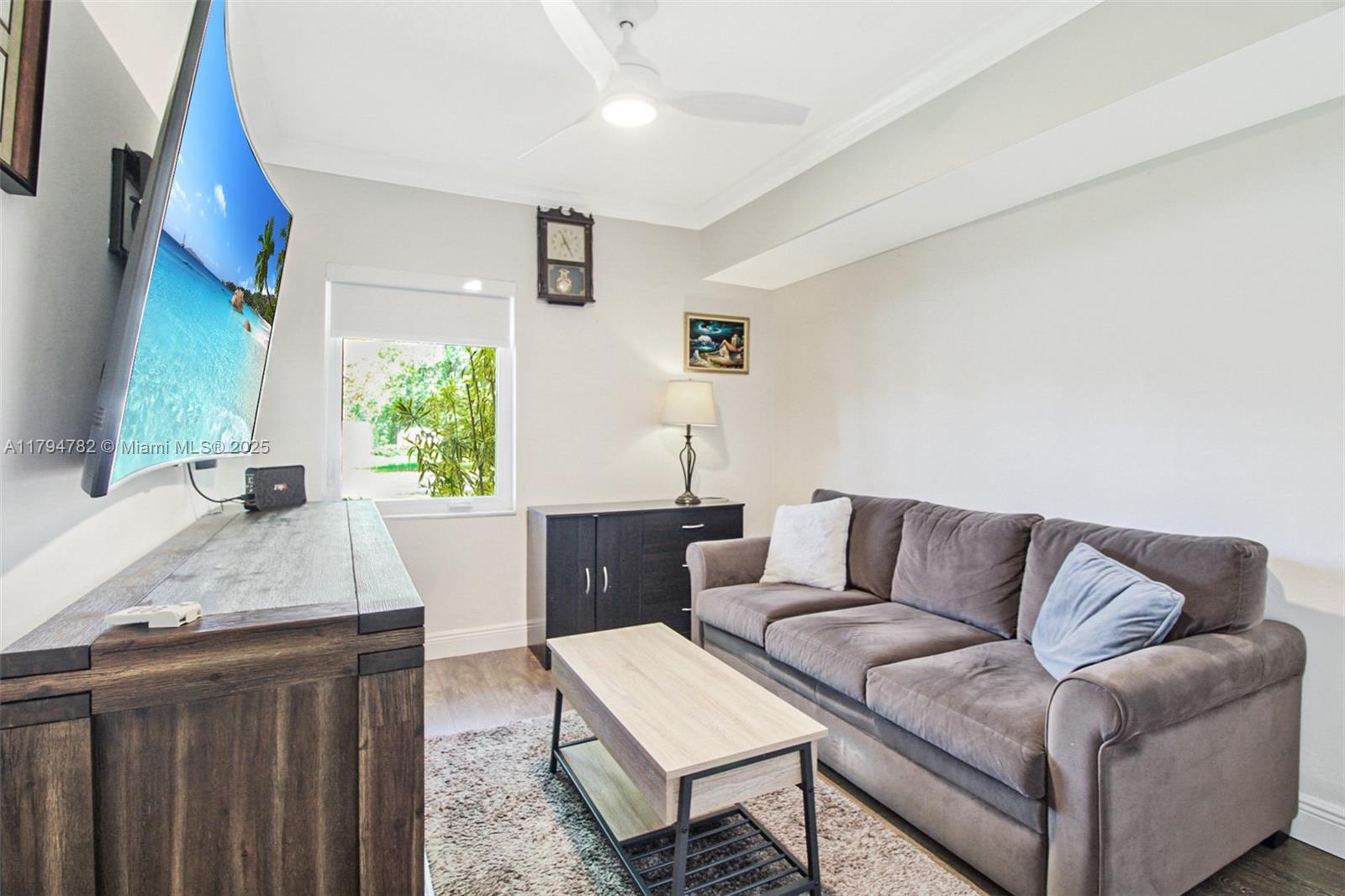 CAMBRIA HEIGHTS - Residential
