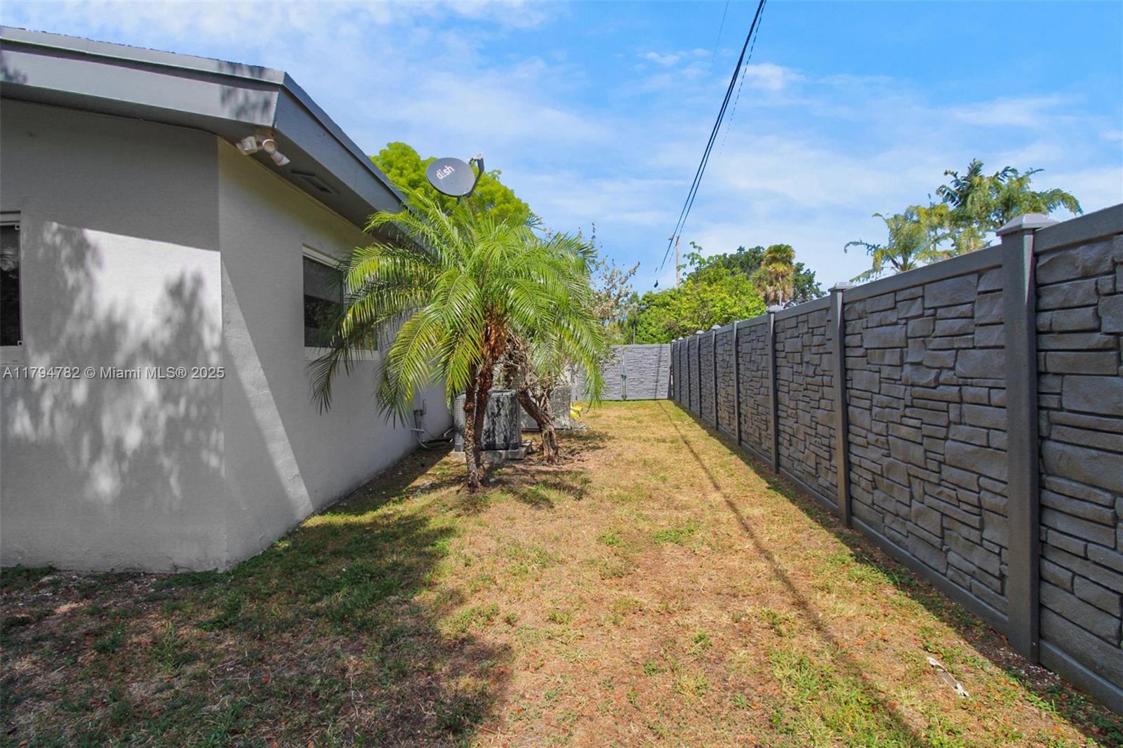 CAMBRIA HEIGHTS - Residential