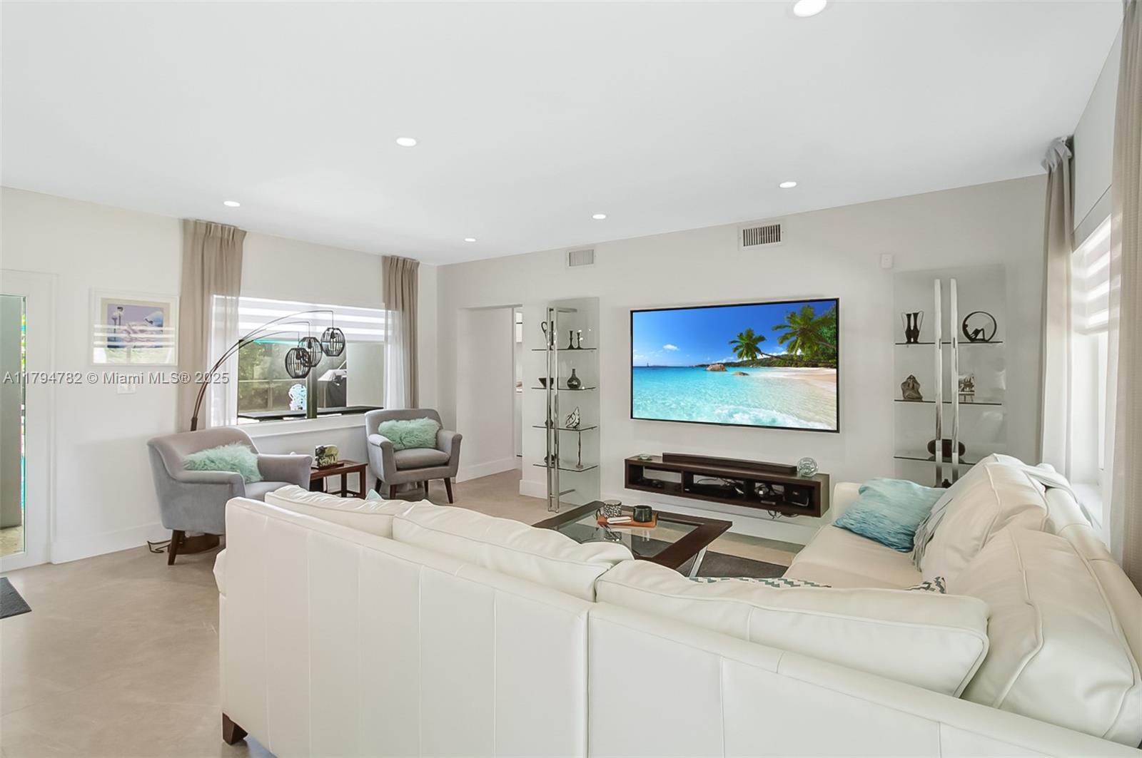 CAMBRIA HEIGHTS - Residential