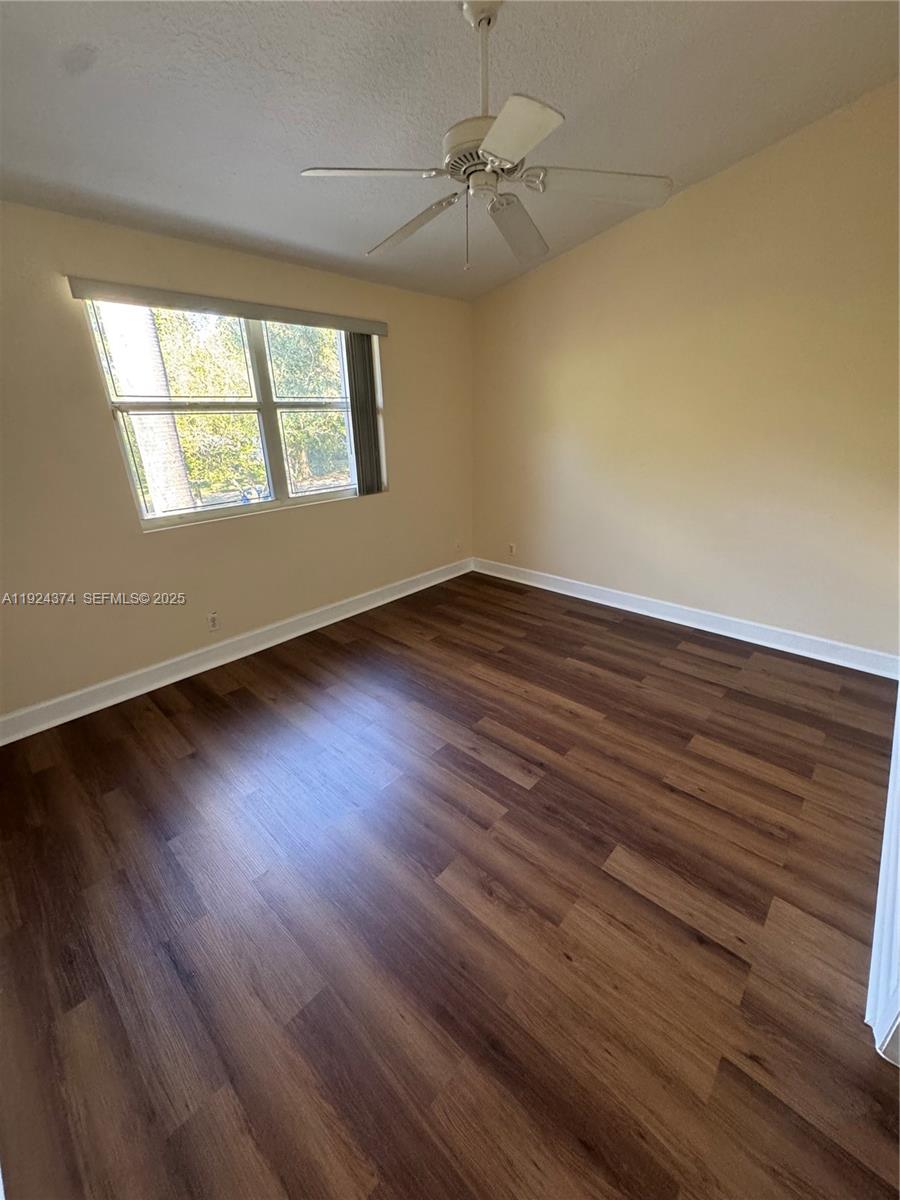 11614 NW 37th St 11614