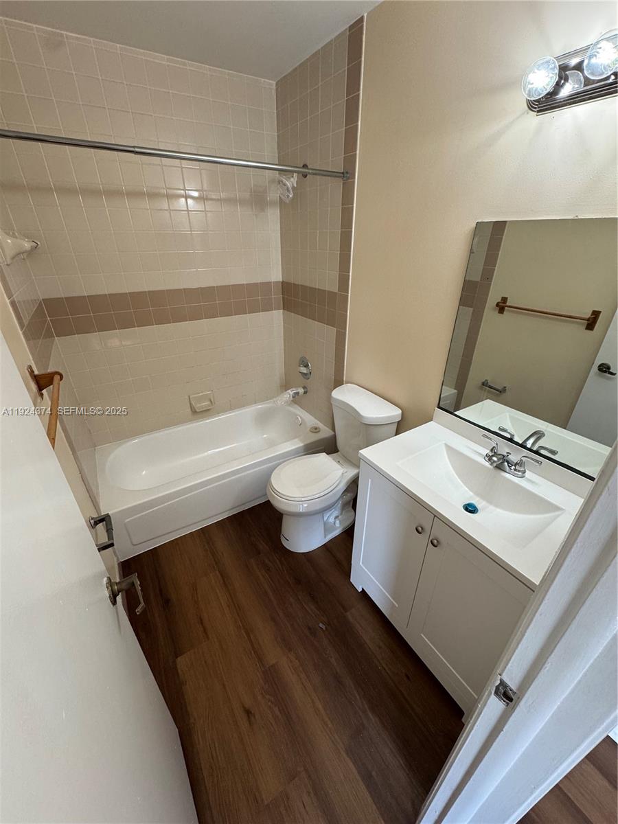 11614 NW 37th St 11614