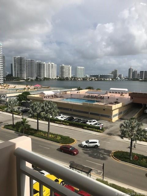 Nice 2 bedroom 2 bath high floor condo with amazing views of the Intracoastal. . a lot of closets, large size balcony (146 sq feet). All together it's a 1233 sq ft condo. Exceptional Location in the heart of Sunny Isles, close to public facilities, walking distance from the beach, across from multi-million dollars luxury developments. Amazing water views, pool, GYM, concierge, security.