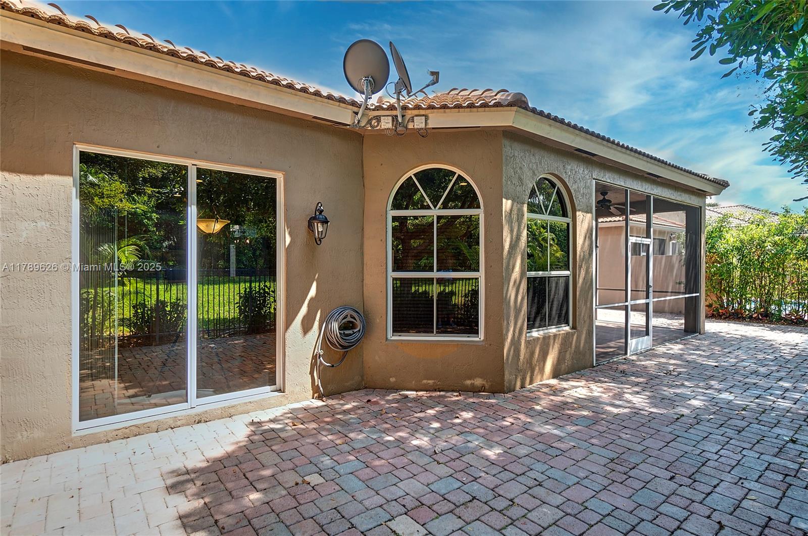 ADDISON TRACE - Residential Lease