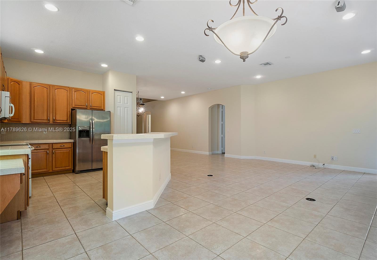 ADDISON TRACE - Residential Lease