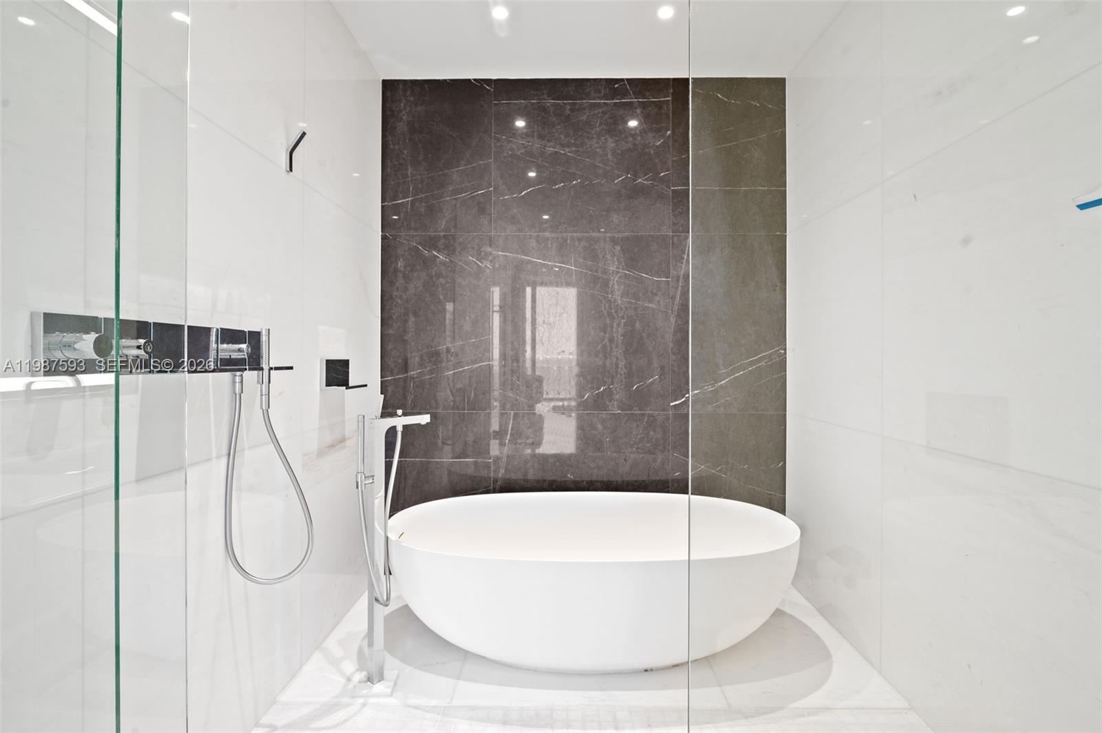 Aston Martin Residences - Residential