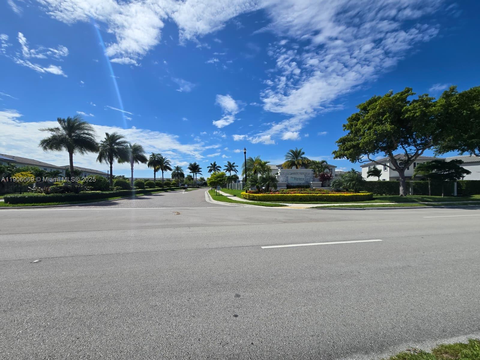 KEYS GATE RESIDENTIAL - Residential Lease