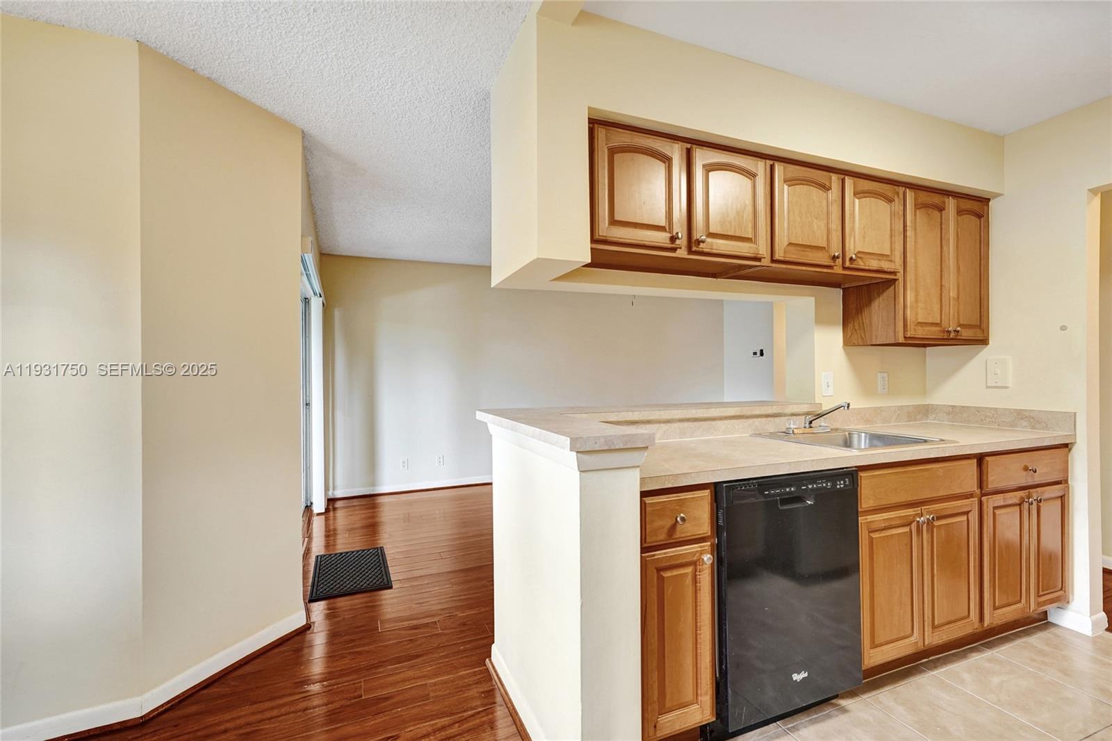 CITATION WAY CONDO - Residential Lease