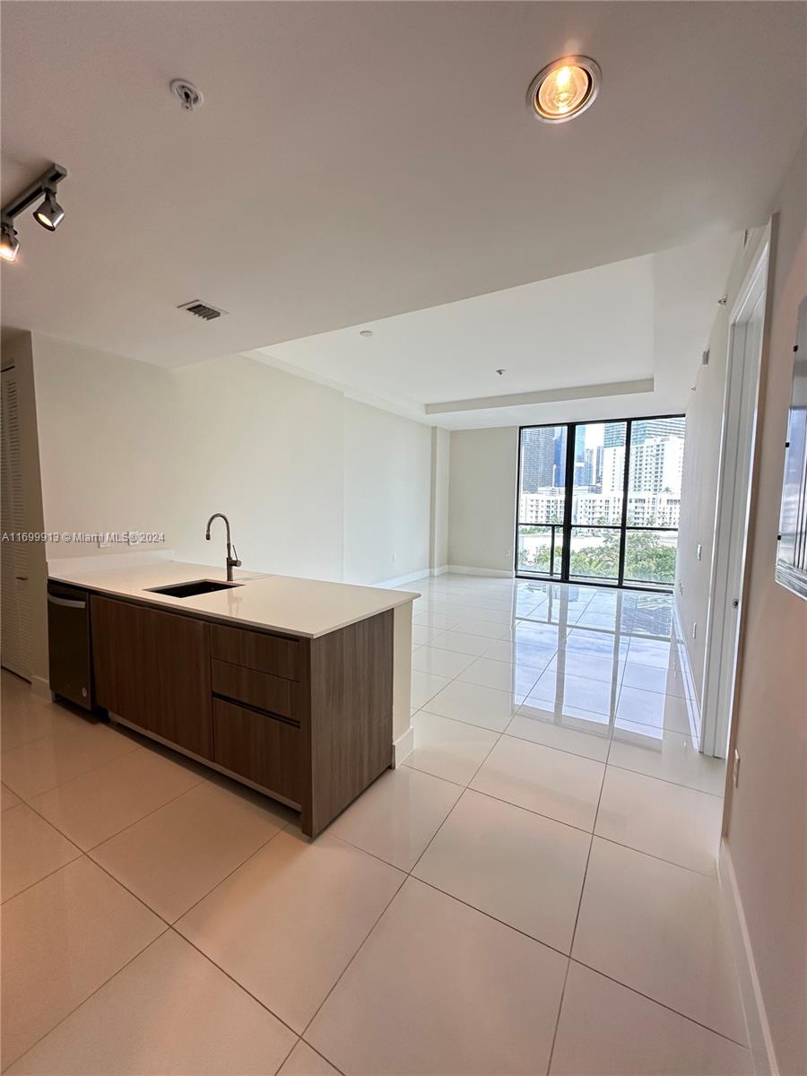Cassa Brickell Condominium - Residential Lease