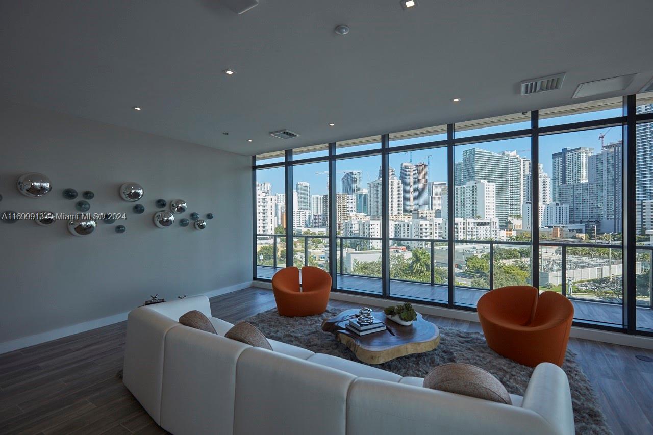 Cassa Brickell Condominium - Residential Lease