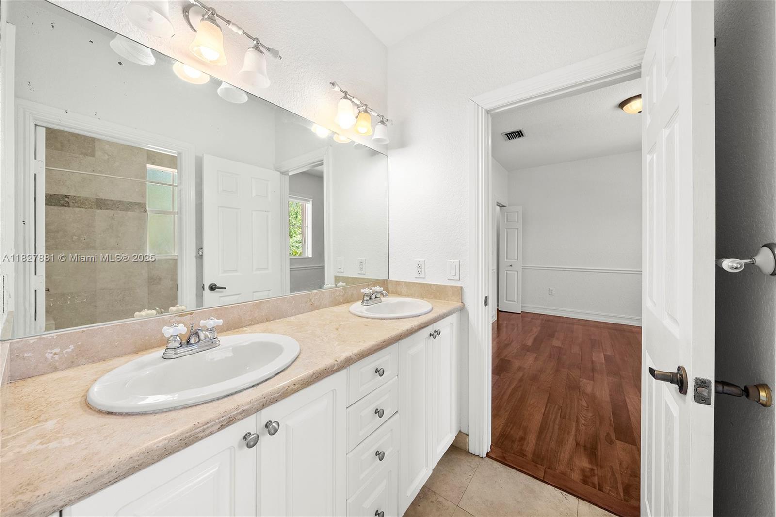 ROCKERMAN HEIGHTS - Residential