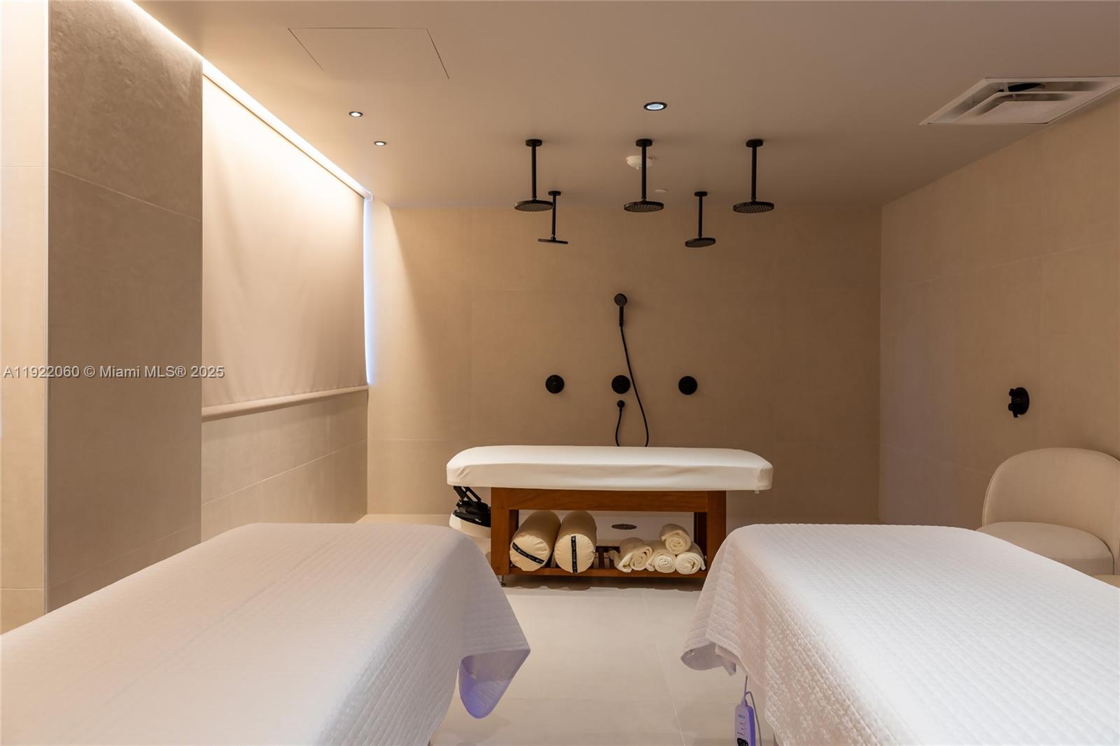 Gale Residences - Residential