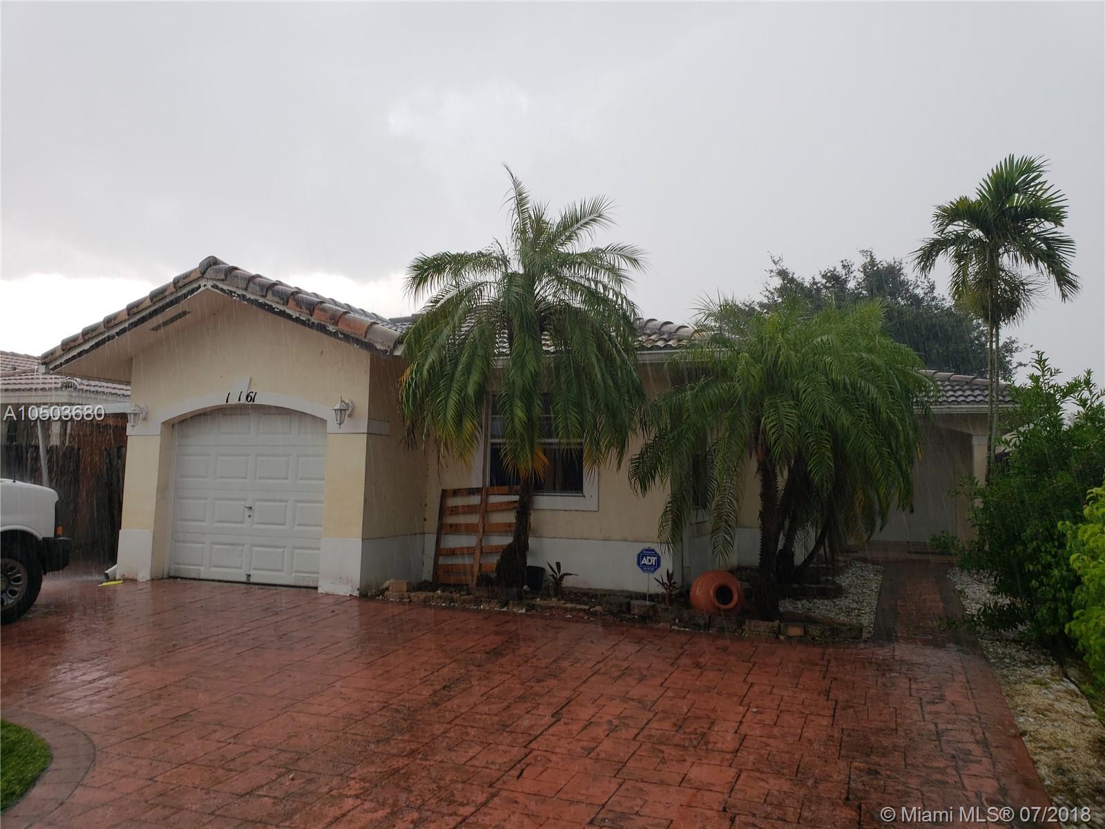 ADVENTURE HOMES - Residential Lease