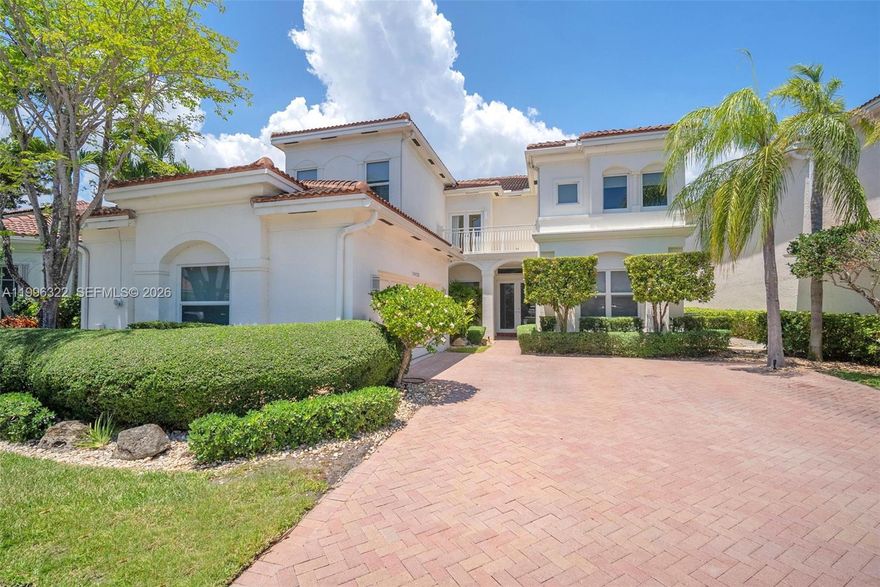 Welcome to Presidential Estates, one of the most sought out communities in
South Florida.
We are offering ‘The Garland”, a modern transitional home which is
more than 4200 square feet, sitting on a 9000+ square foot lot. This
home is beautifully landscaped with access to a trail leading to the
community park.
If you want a home with many upgrades including impact windows in an
extremely secure and well managed community this home is for you!!!
