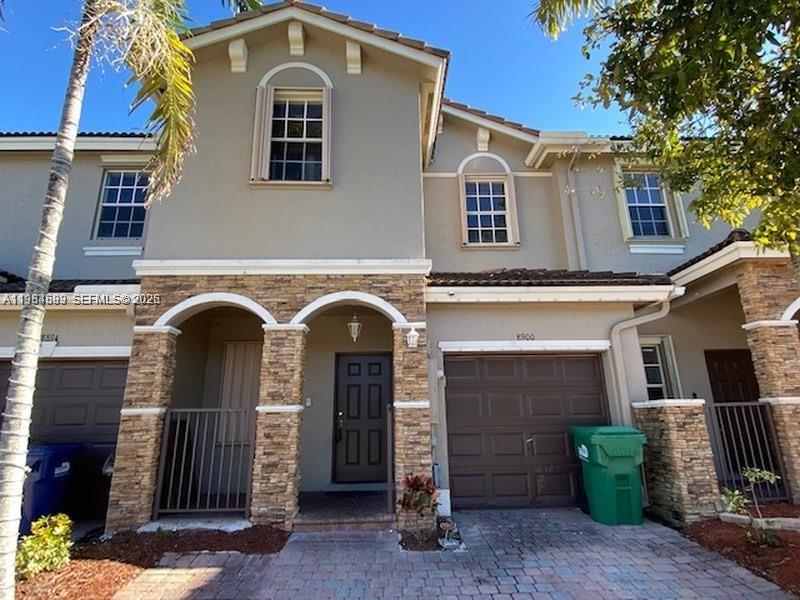 LAKES BY THE BAY GEE - Residential