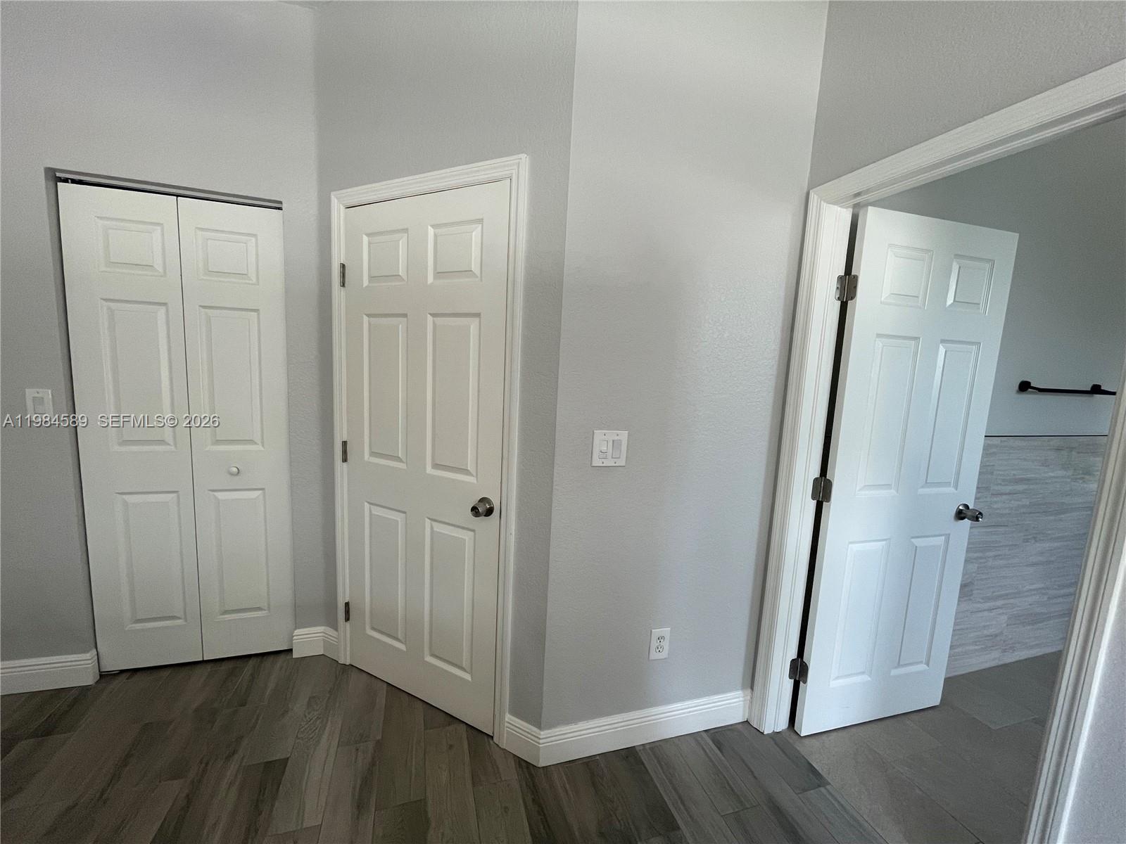 LAKES BY THE BAY GEE - Residential