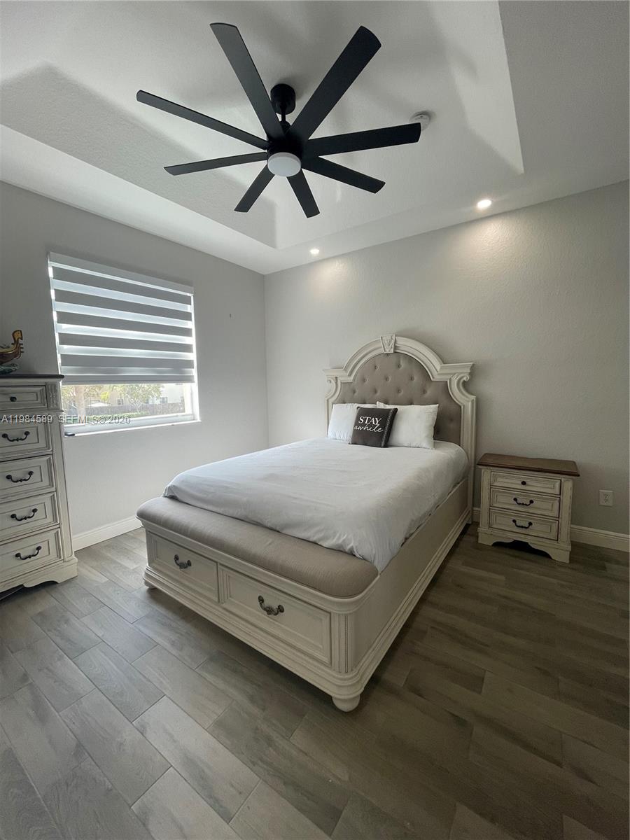 LAKES BY THE BAY GEE - Residential