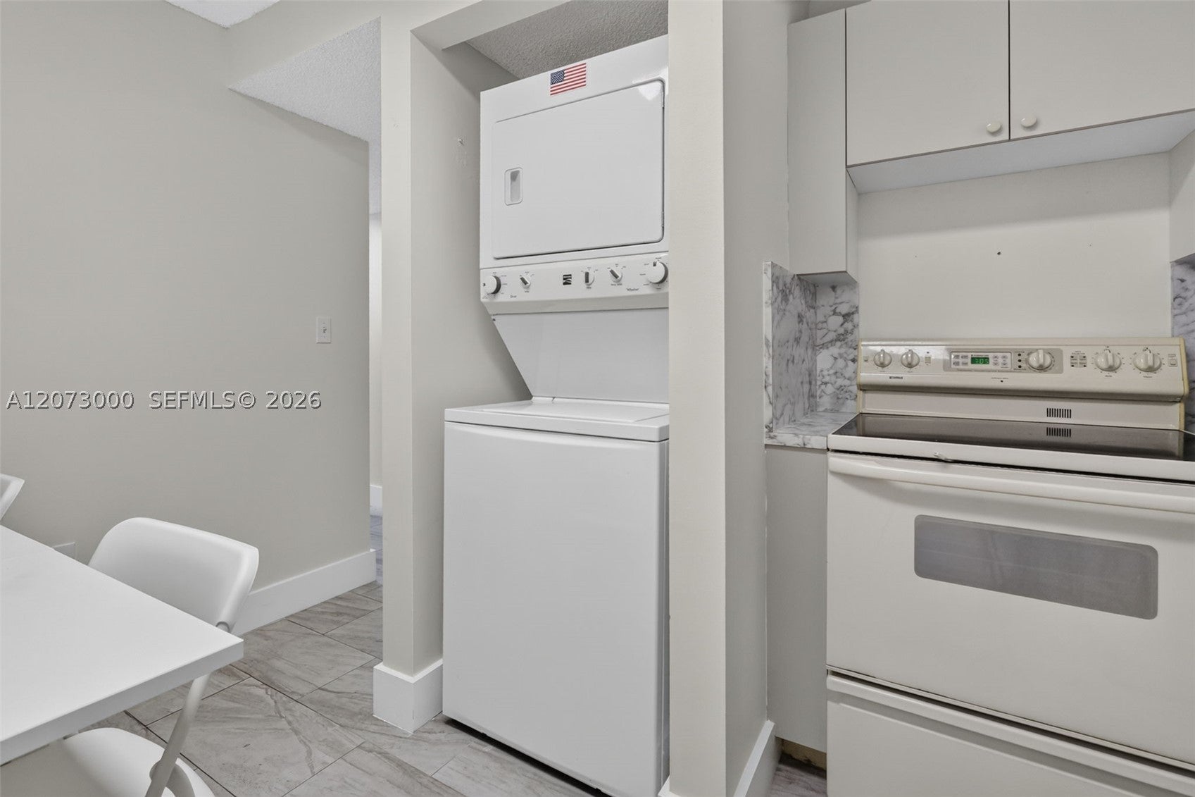199 SW 12th Ave 415B