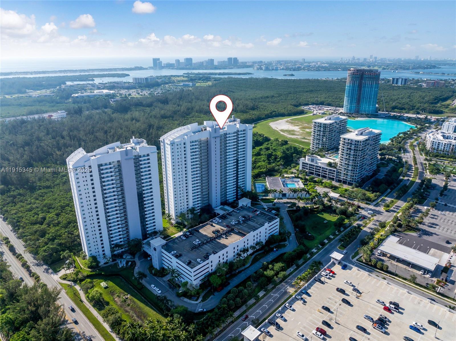 THE OAKS I CONDO - Residential