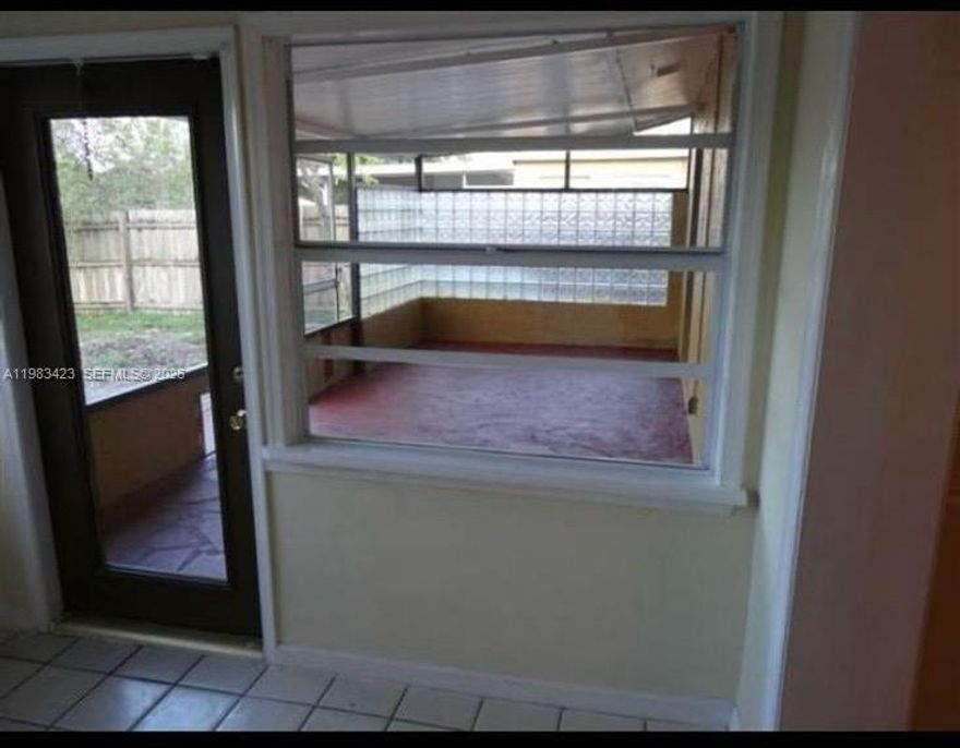 OVERSIZED LOT MORE THAN QUARTER ACRE, HUGE LOT!. POTENTIAL TO ADD POOL AND MANY MORE.CREATE YOUR DREAM BACKYARD. 3 BEDROOMS WITH DEN. UPGRADED FINISHES THROUGH OUT THE HOUSE. SCREENED IN PORCH, 2 BATHROOMS. SELLER WILLING TO REPLACE ROOF WITH ACCEPTABLE FULL PRICE OFFER- ROOF CURRENTLY HAS NO ISSUES AND LOOKS GOOD. MUST SEE PROPERTY TO APPRECIATE FULL VALUE. AC 2 YEARS OLD. DONT MISS AN OPPORTUNITY TO OWN THIS HOME AND MAKE IT YOUR OWN.