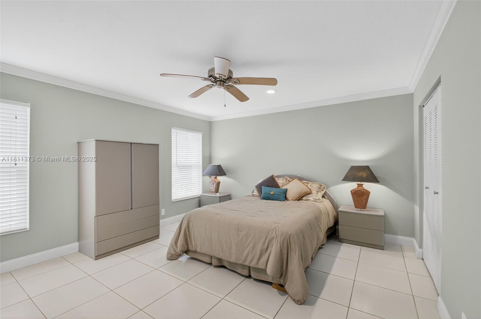 CYPRESS LAKES 8 - Residential