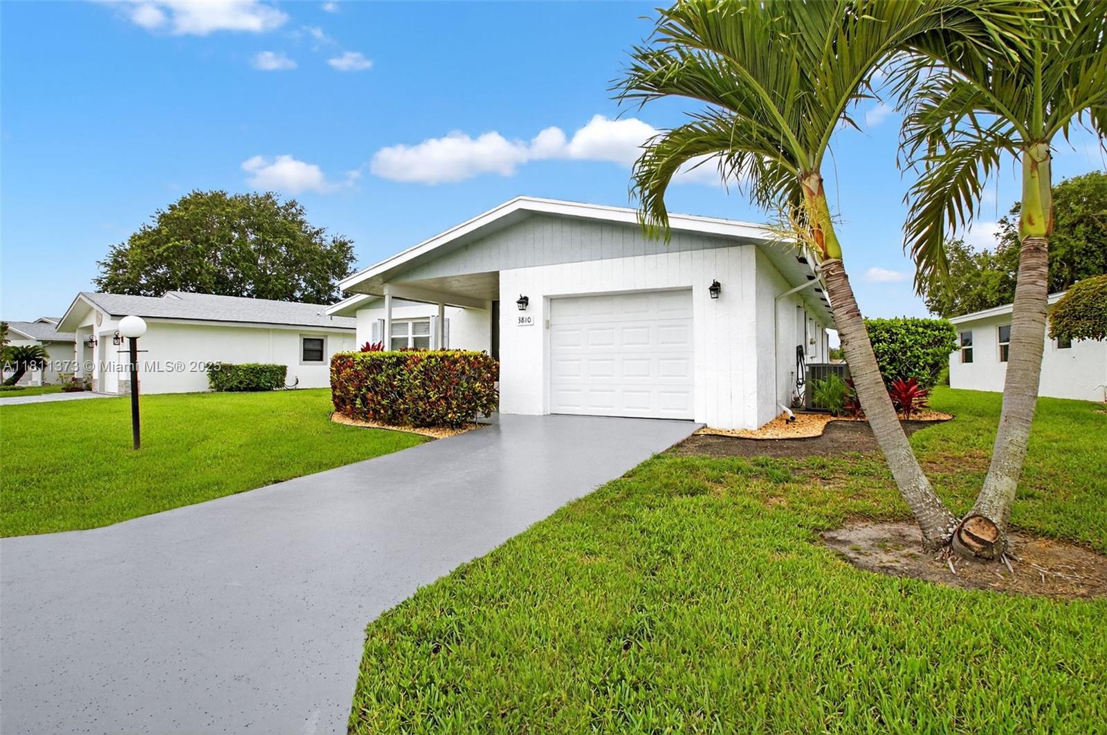 CYPRESS LAKES 8 - Residential