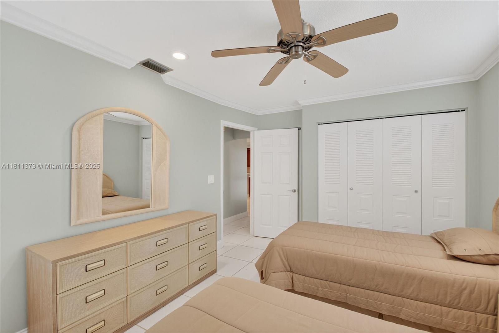 CYPRESS LAKES 8 - Residential
