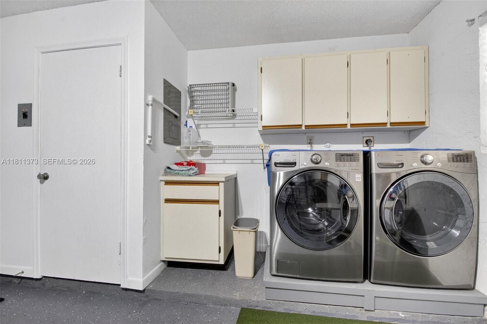 CYPRESS LAKES 8 - Residential