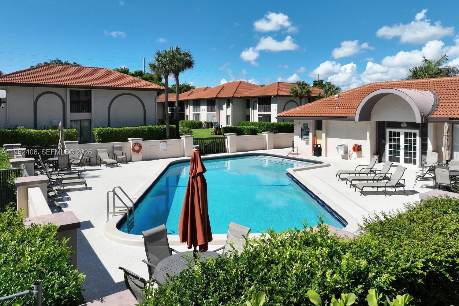 SAN REMO GOLF & TENNIS CL - Residential