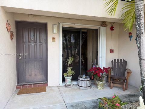Photo of 351 Club Cir #102, Boca Raton, FL 33487 (MLS # A11962406)