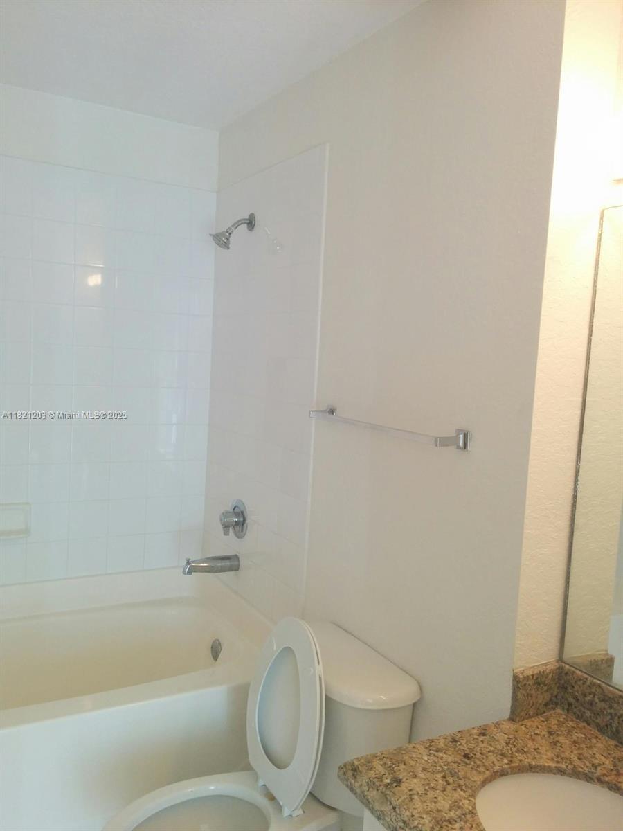 FLAGLER POINTE CONDO - Residential Lease