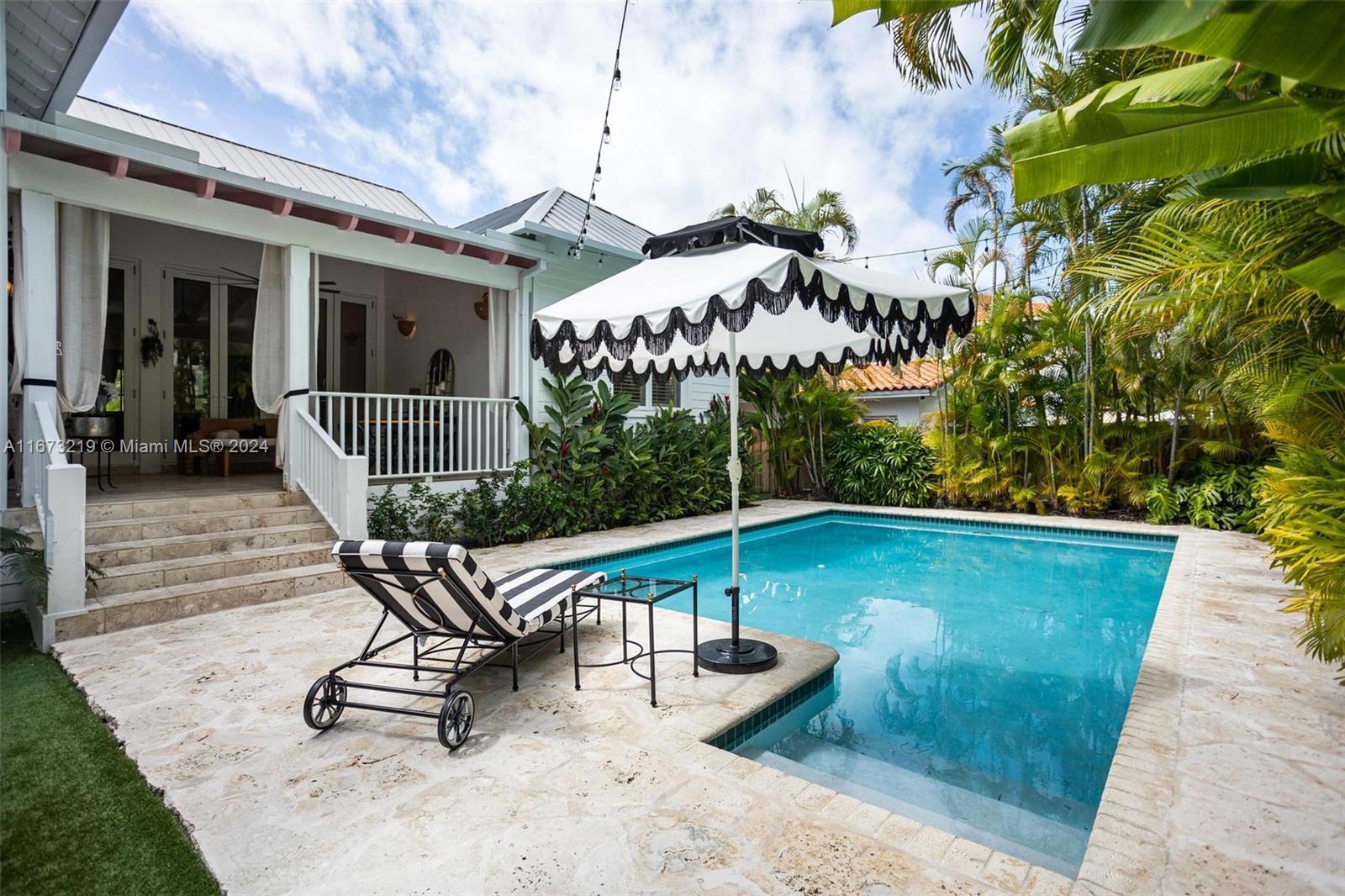 BISCAYNE KEY ESTATES - Residential