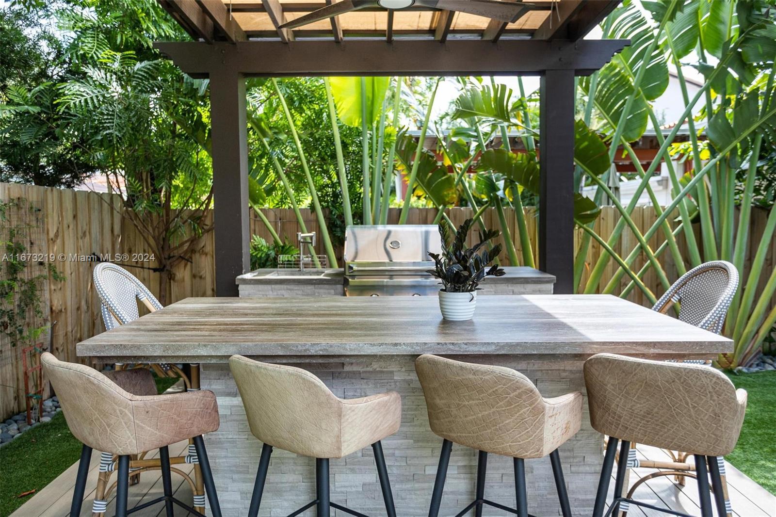 BISCAYNE KEY ESTATES - Residential