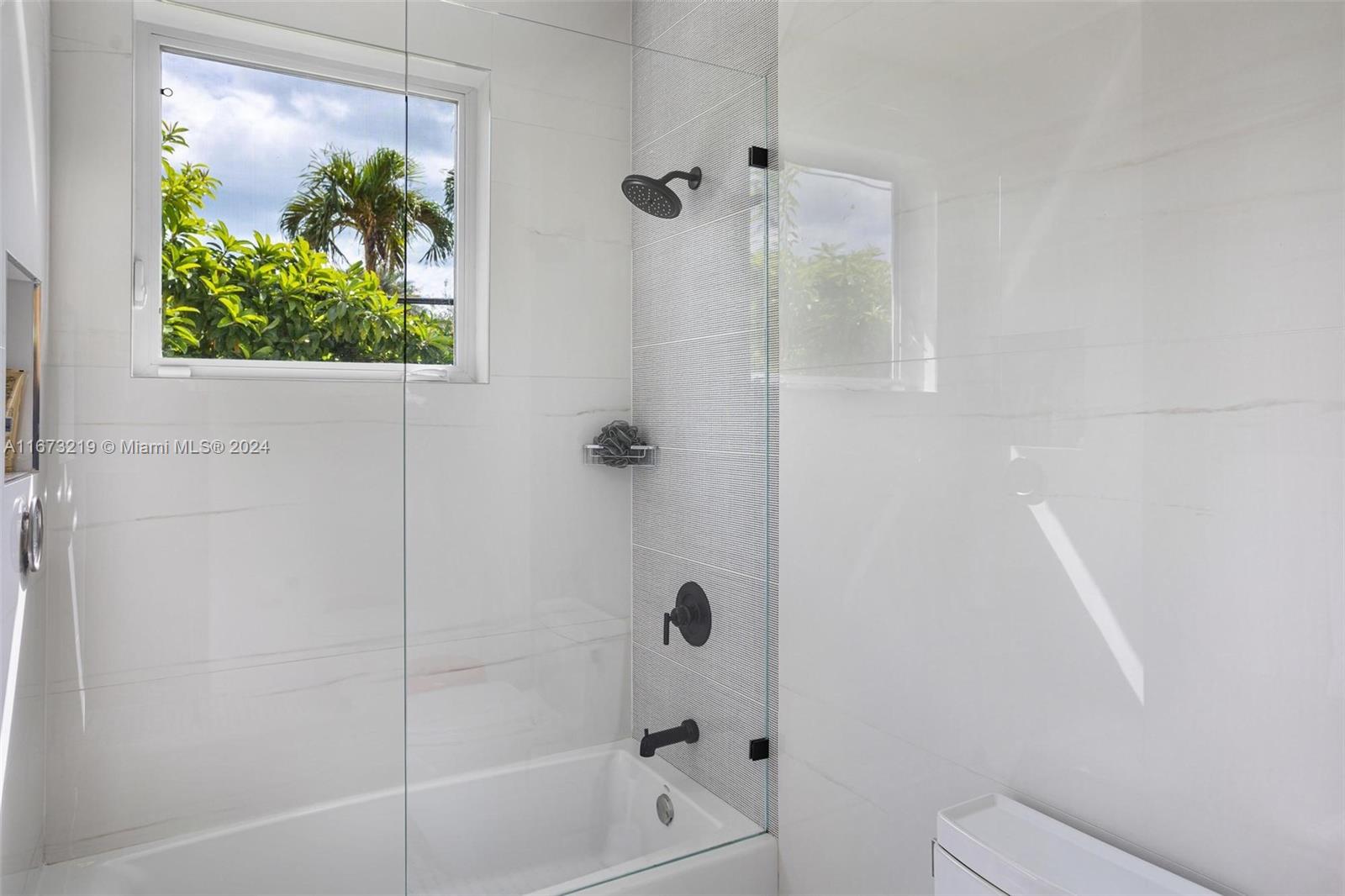 BISCAYNE KEY ESTATES - Residential