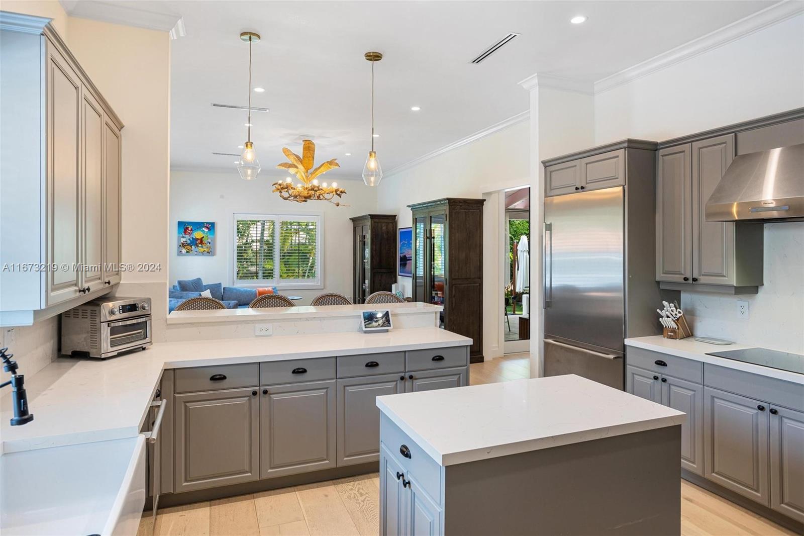 BISCAYNE KEY ESTATES - Residential