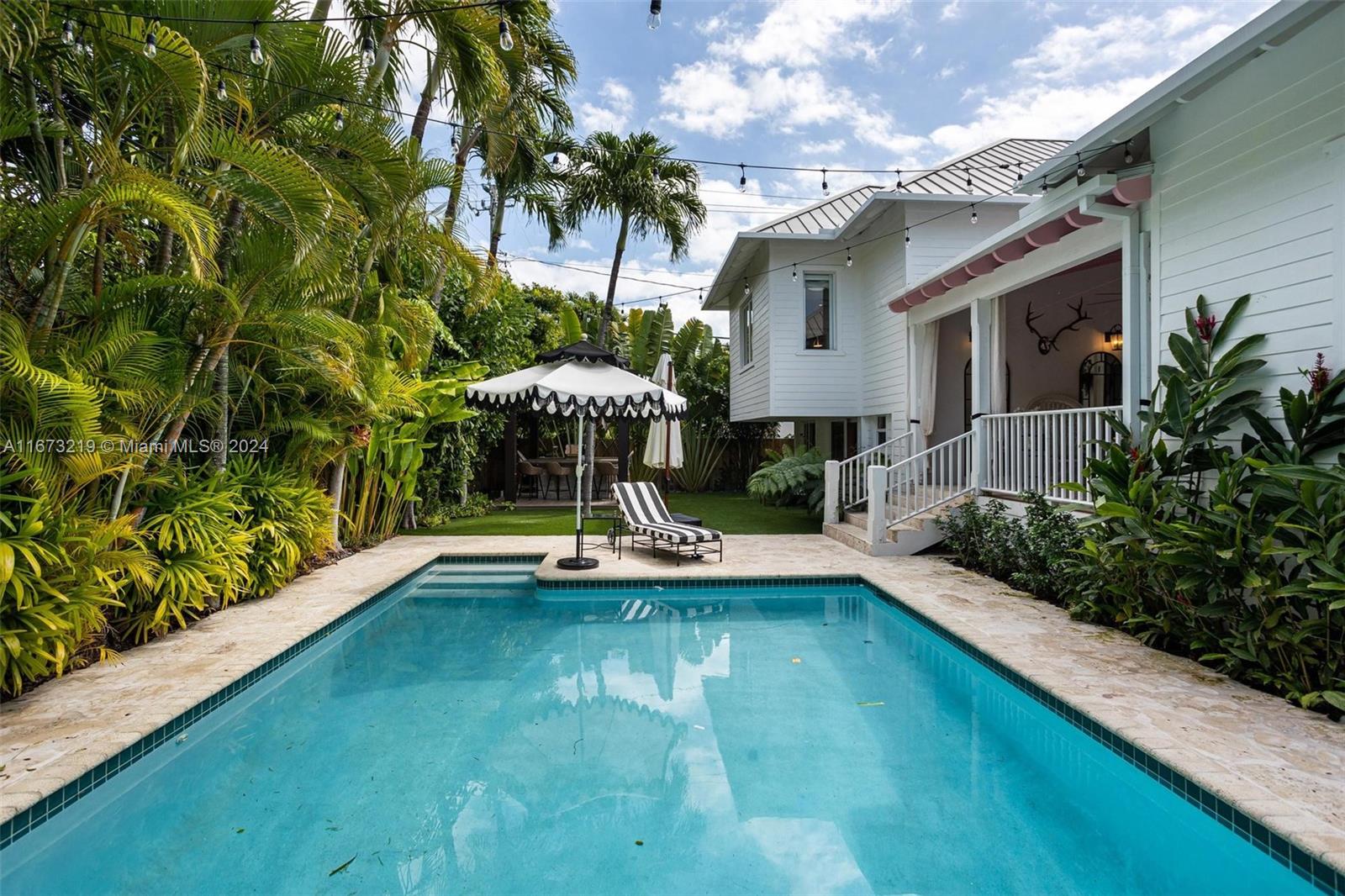 BISCAYNE KEY ESTATES - Residential