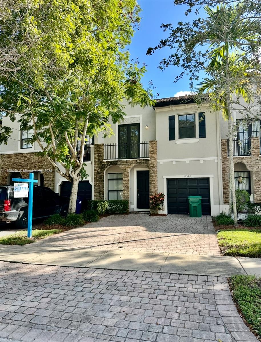 SILVER PALM EAST SECTION - Residential