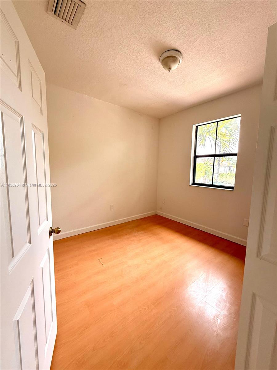 SILVER PALM EAST SECTION - Residential