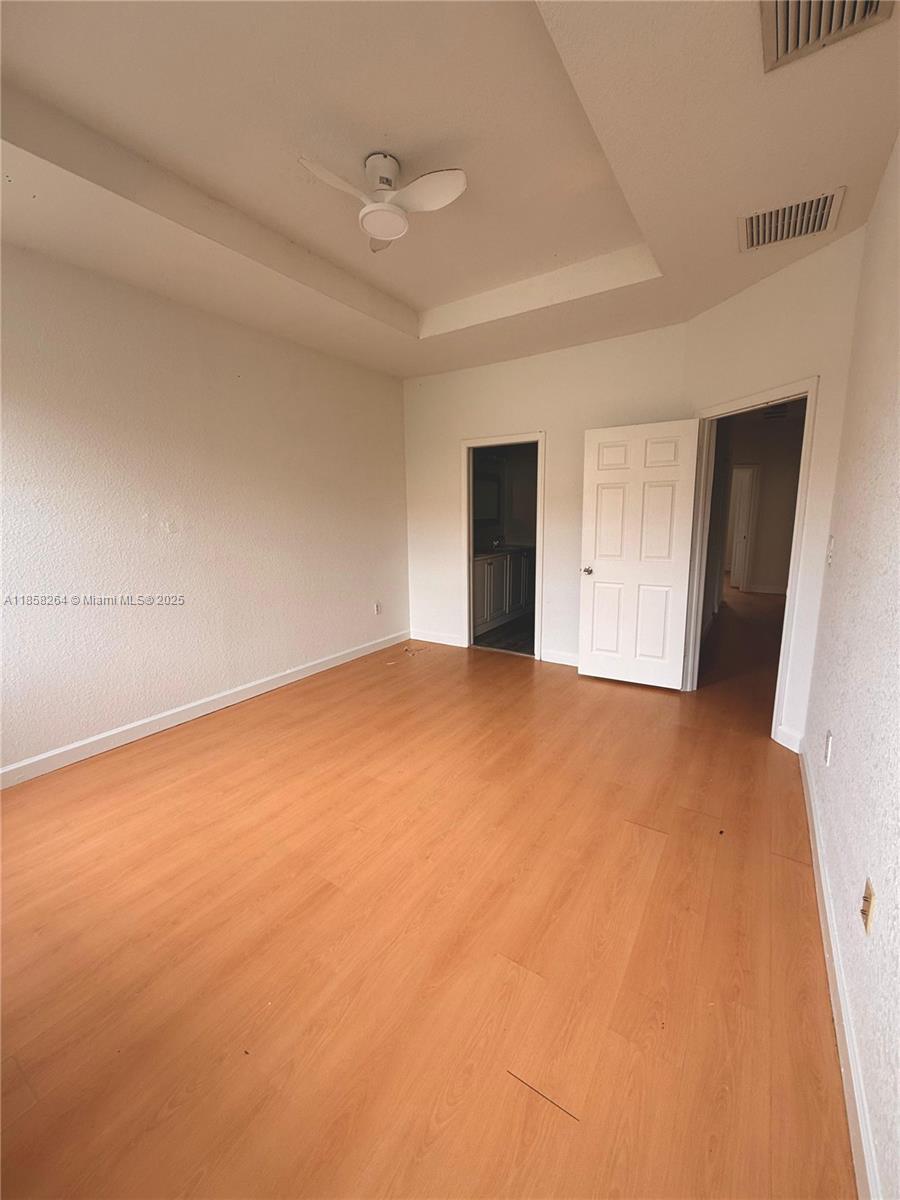 SILVER PALM EAST SECTION - Residential